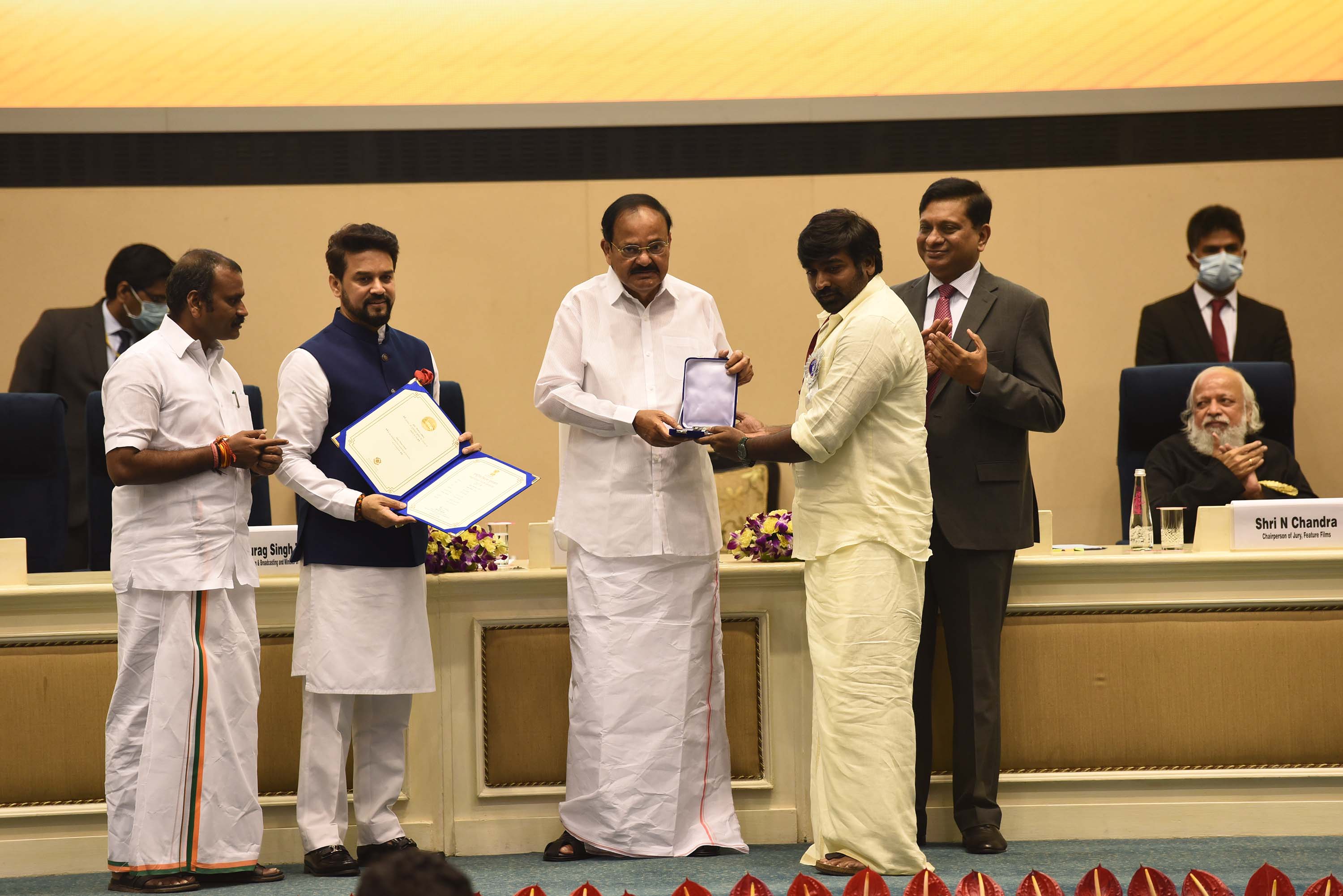 vjs-awards