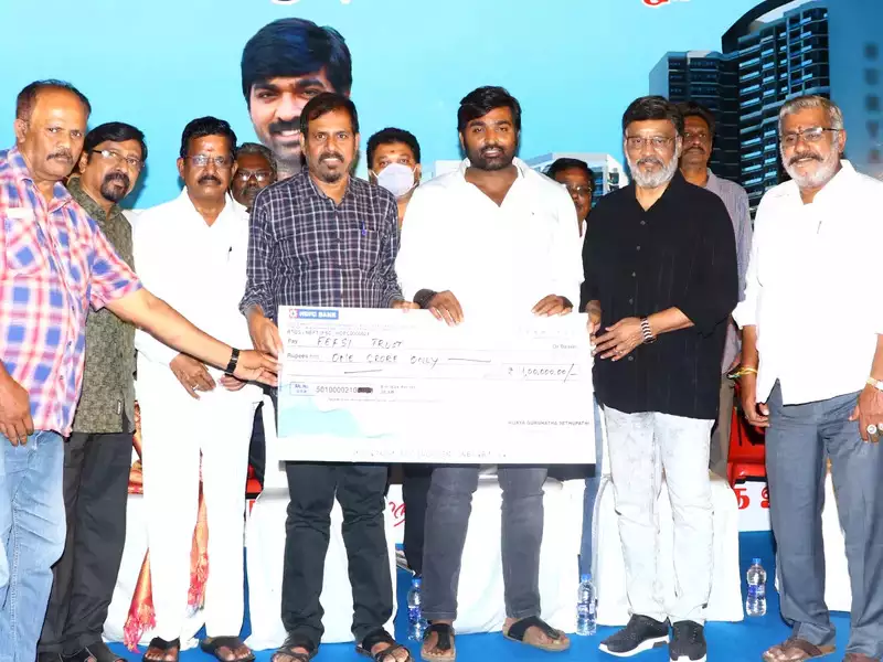 Vijay Sethupathi donates Rs 1 crore to FEFSI