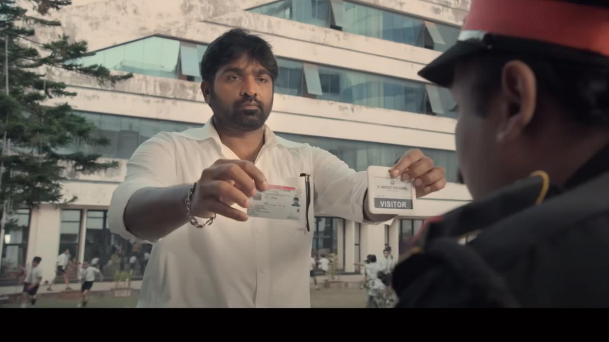 Despite a spectacular Vijay Sethupathi, ‘Mumbaikar’ is more like a pitch where the two ends behave differently, and works only when you stop taking the themes seriously